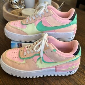 Nike Air Force 1 Shadow
Women's Shoes